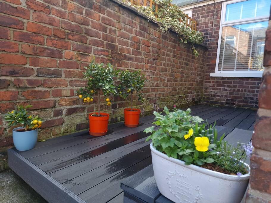 Villa Gorgeous Edwardian Terrace In Old Trafford Manchester Esterno foto